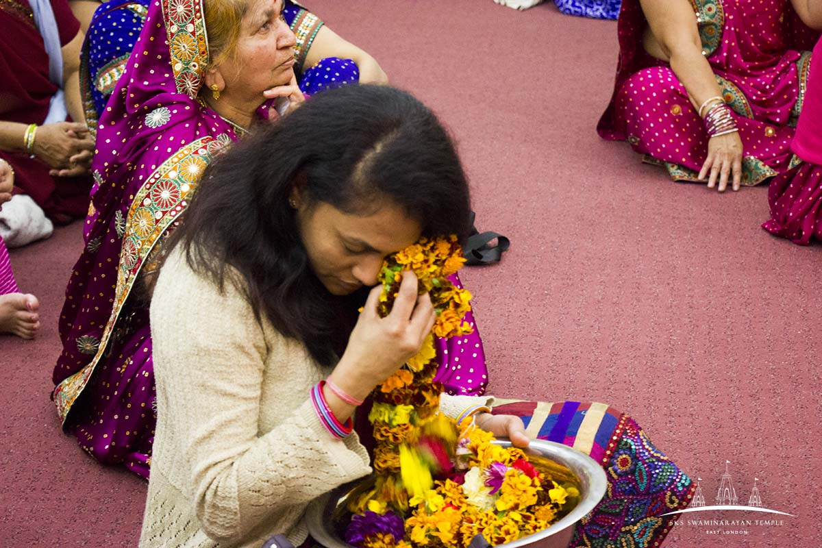 ©1987-2017 SKS Swaminarayan Temple East London